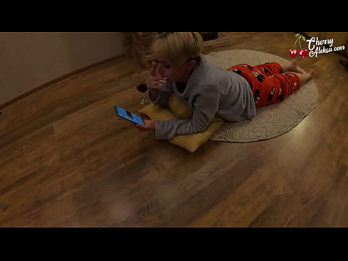 ❤️ Crazy Blonde aṅụ nnukwu dick na-aṅụ ma na-agba ya - mmekọahụ gbasara ike ❤️❌  Mmekọahụ mara mma na%ig.watchhentai.ru